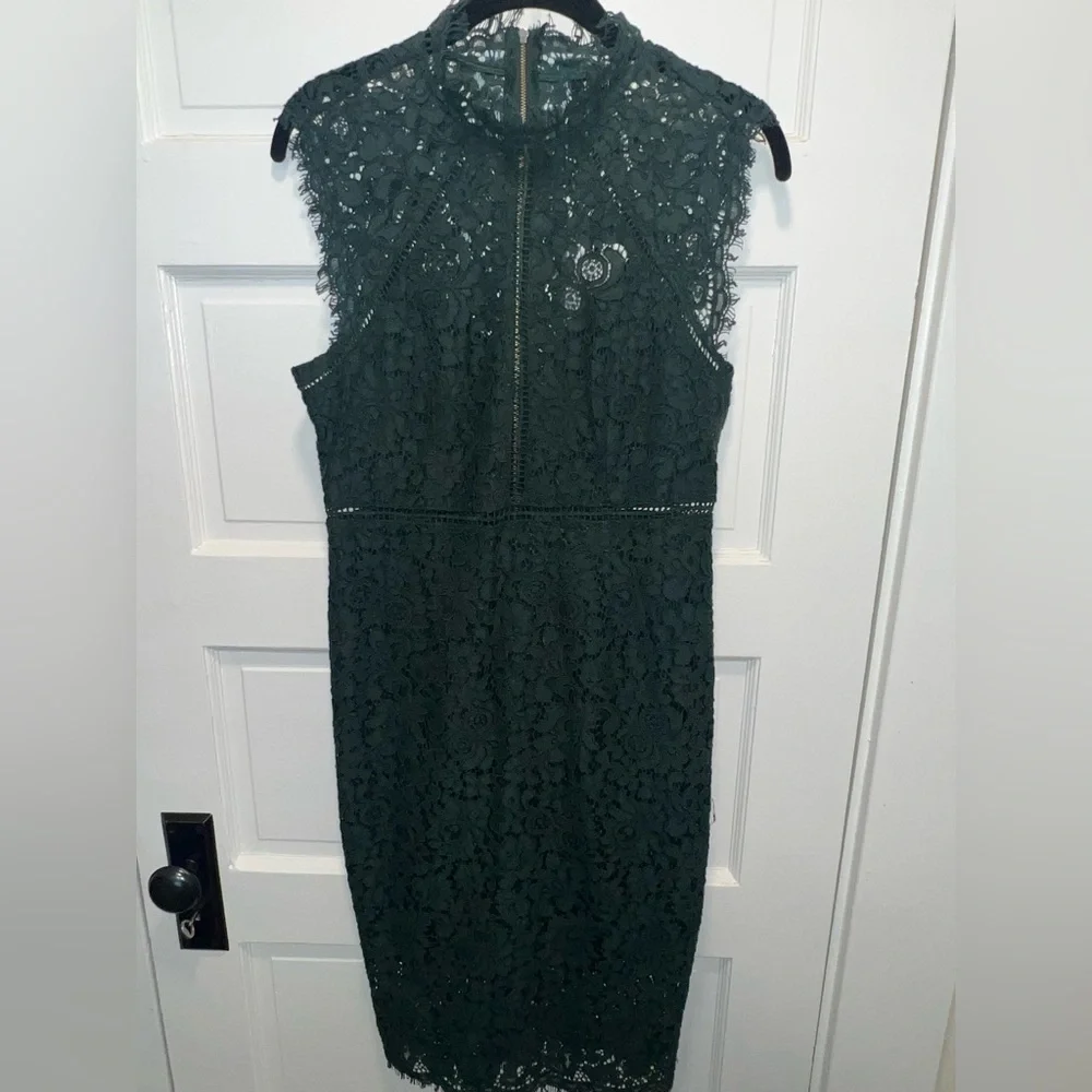 Bardot Dark Green Lace Midi Dress NWT✨ - Picture 6 of 17